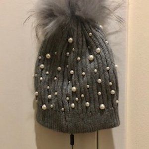 Alex Max - Pom Pom Beanie Hat